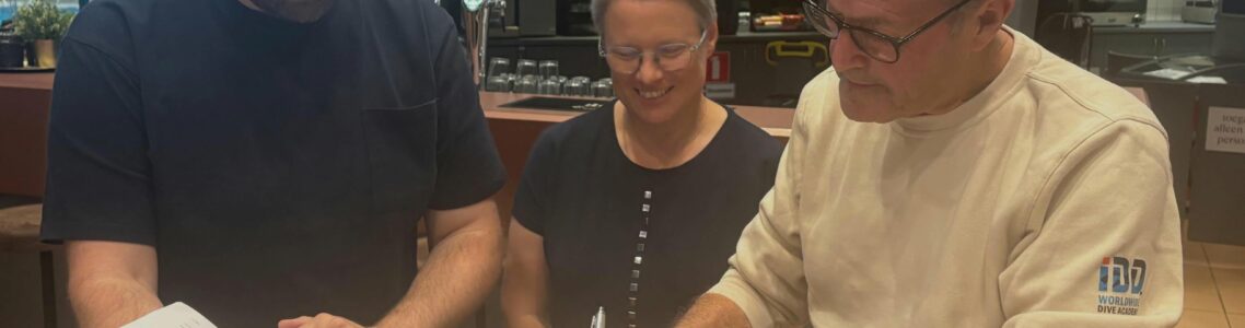 Duikteam Dusky en Safety Crew Breda vernieuwen samenwerking